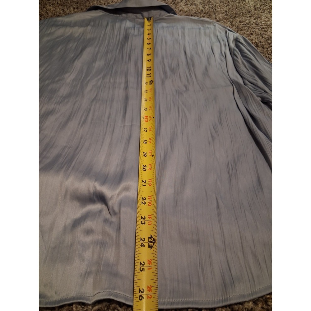 NWT Women's 1X Blue Lavender Ombre Twist Front Blouse Pleated Button Up Collared - Picture 16 of 16